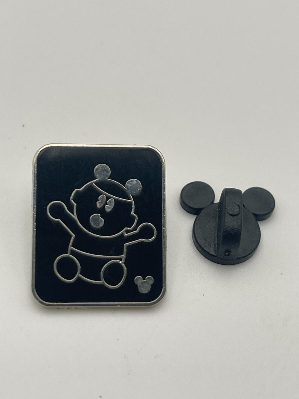 Disney Pin WDW 2008 Hidden Mickey Series 3 III Baby Mouse Ears Family Decal